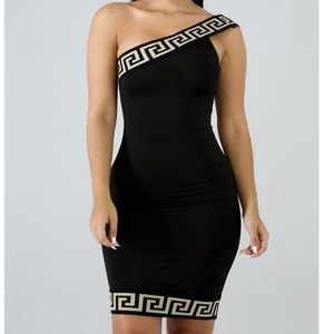 Half shoulder Midi dress